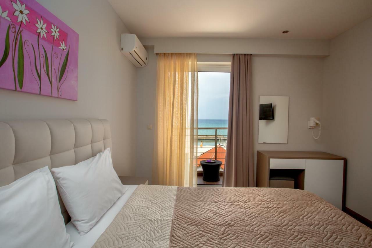 Irini Hotel Heraklion Zewnętrze zdjęcie